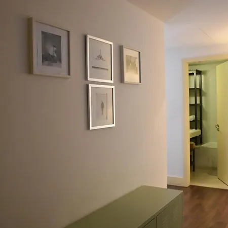 S. Bento W/ Garage * Lisbona