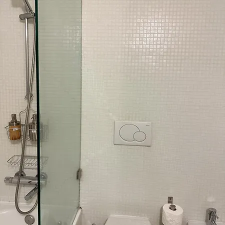 S. Bento W/ Garage Appartamento Lisbona