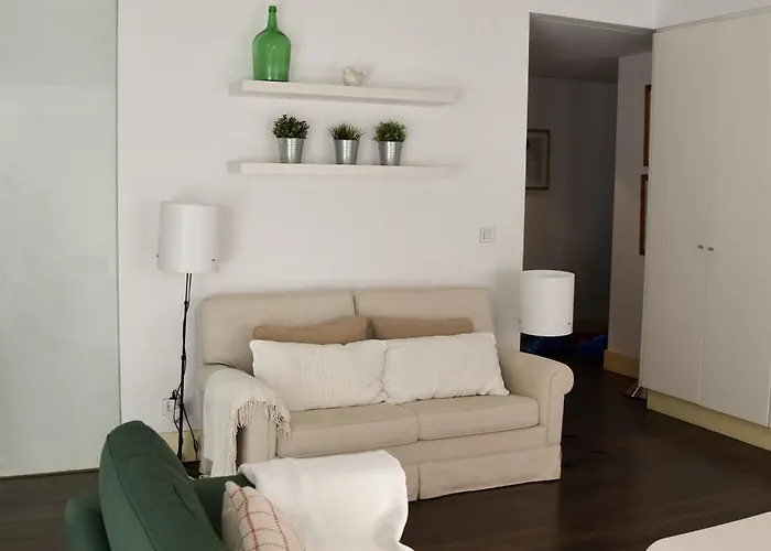 S. Bento W/ Garage * Lisboa