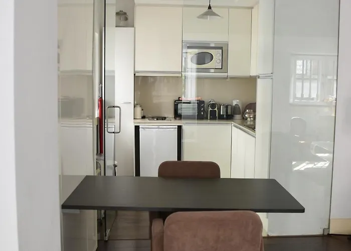 S. Bento W/ Garage *